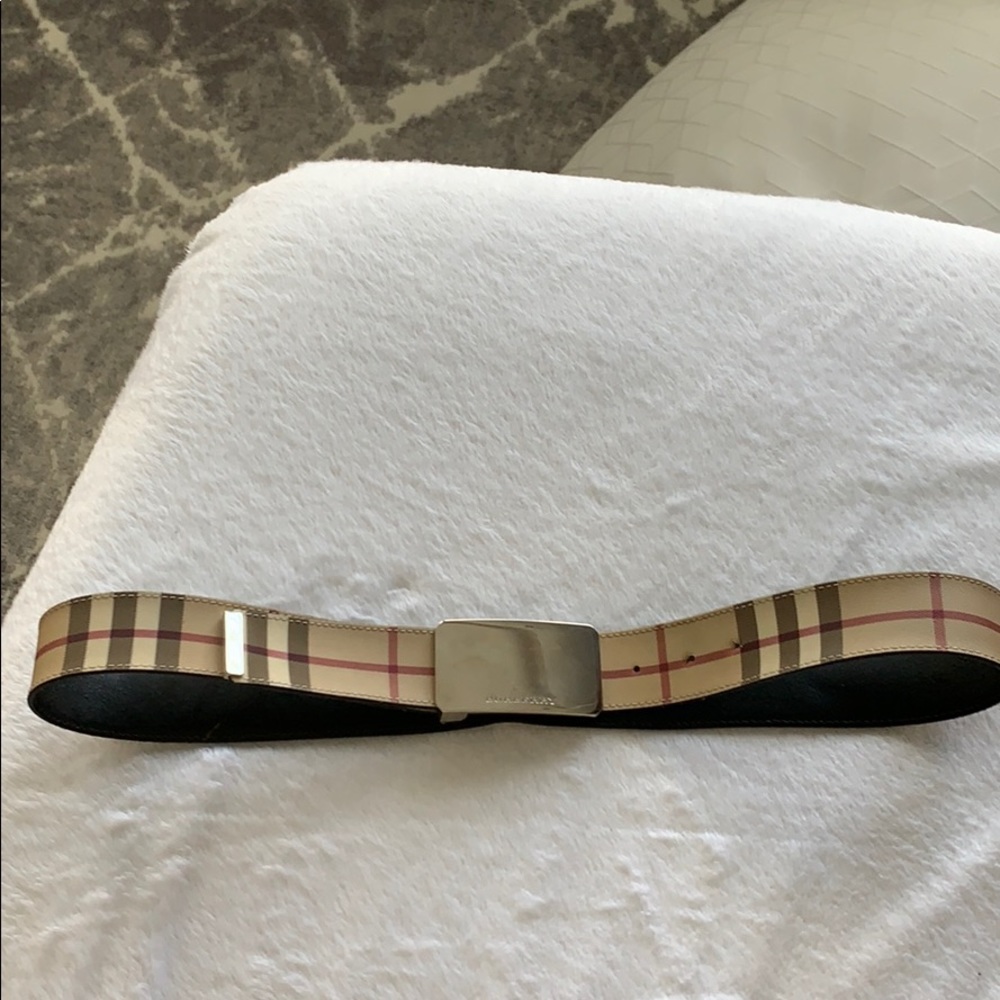 Burberry belt